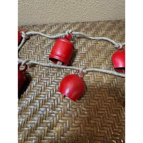 Red Metal Bell Garland Hand PaintedWith Jute Rope Chrfistmas Garland Door Hanger - Picture 3 of 6